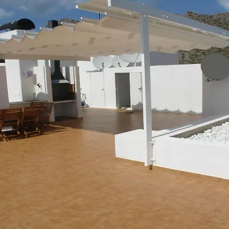 Lovely Penthouse In Bellresguard דירה *